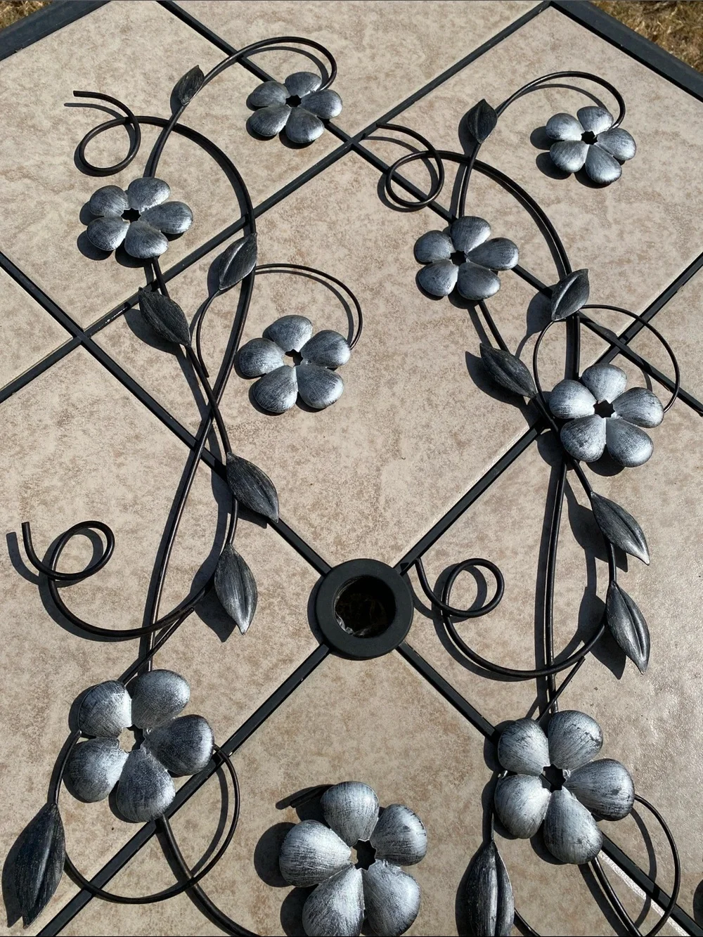 Decorative Metal Floral Vine Wall Art Set of 2 (11